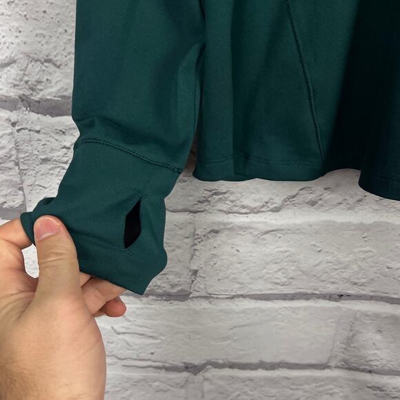 5.11 Tactical Womens L Athleisure Outdoors Tactical Performance Thumbhole Top - Picture 6 of 9